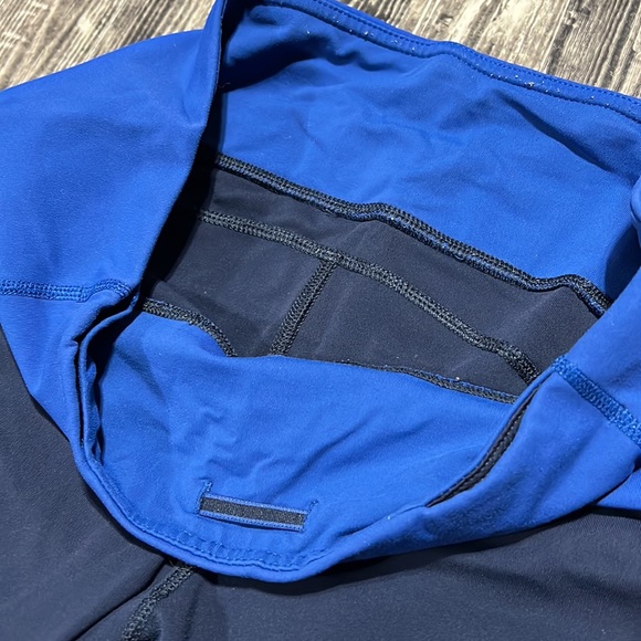 run for fun Athletic Capris By Lululemon Size: 6 - Picture 3 of 7